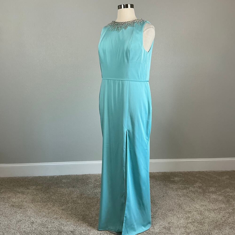 Mac Duggal 26516 Blue Evening Gown Crystal Beaded Neckline Column Dress Size 16 - Picture 5 of 12